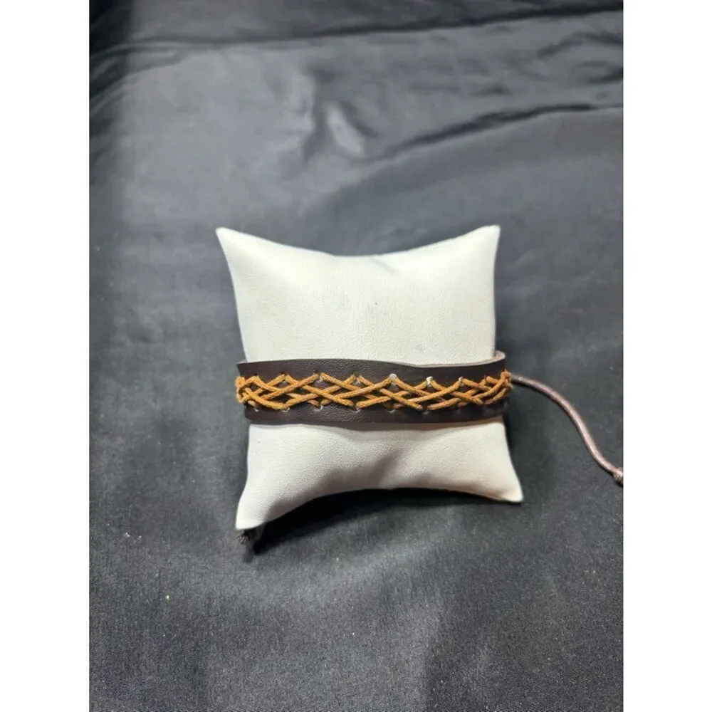 New Handwoven Brown Leather Braided Bracelet